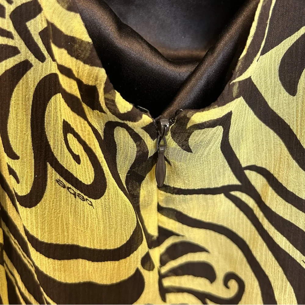 Vintage Bebe Silk Tribal Print Flowy Mini Dress Tan Brown - Picture 3 of 7